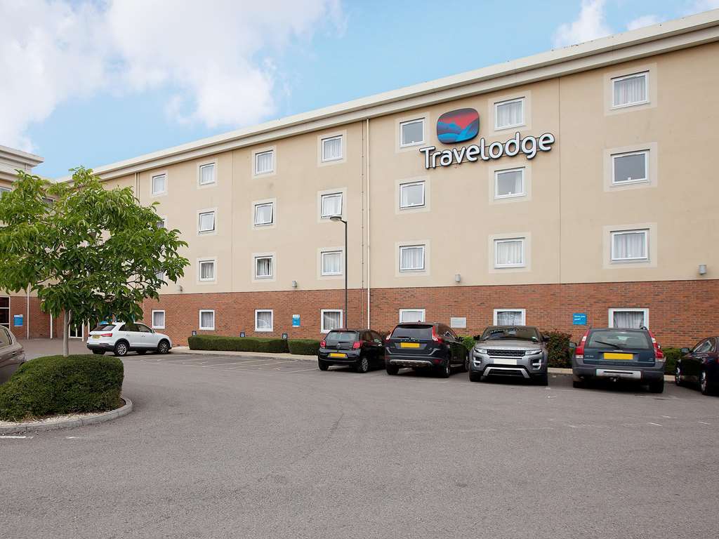 Travelodge كيلتنهام المظهر الخارجي الصورة